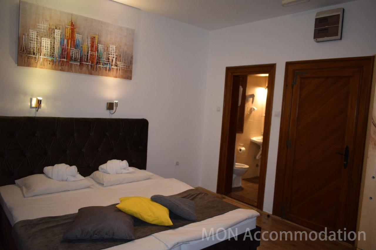 Mon Accommodation Free Parking Ni Eksteriør bilde