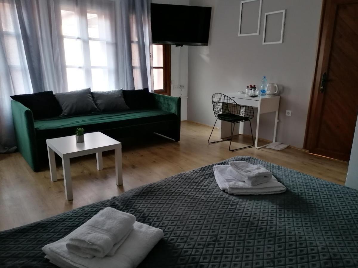 Mon Accommodation Free Parking Ni Eksteriør bilde